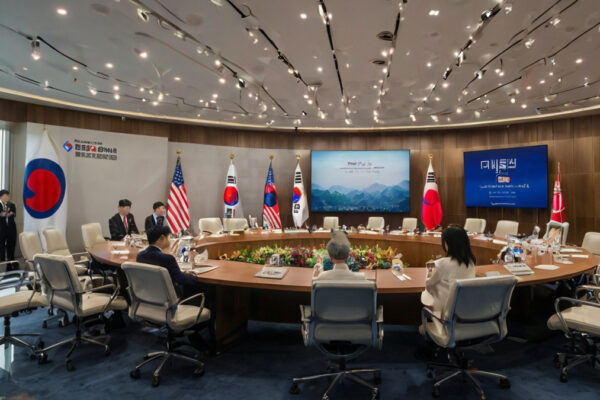 Summit Delays Leave Korean Businesses in the Dark: Why the U.S. Silence Hurts More Than You Think (AI Photo) Summit Delays Leave Korean Businesses in the Dark: Why the U.S. Silence Hurts More Than You Think