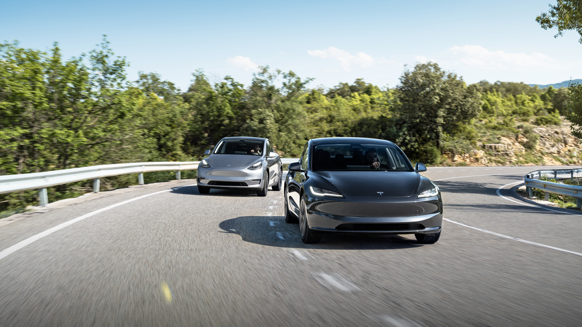 how much does a tesla car cost 2020